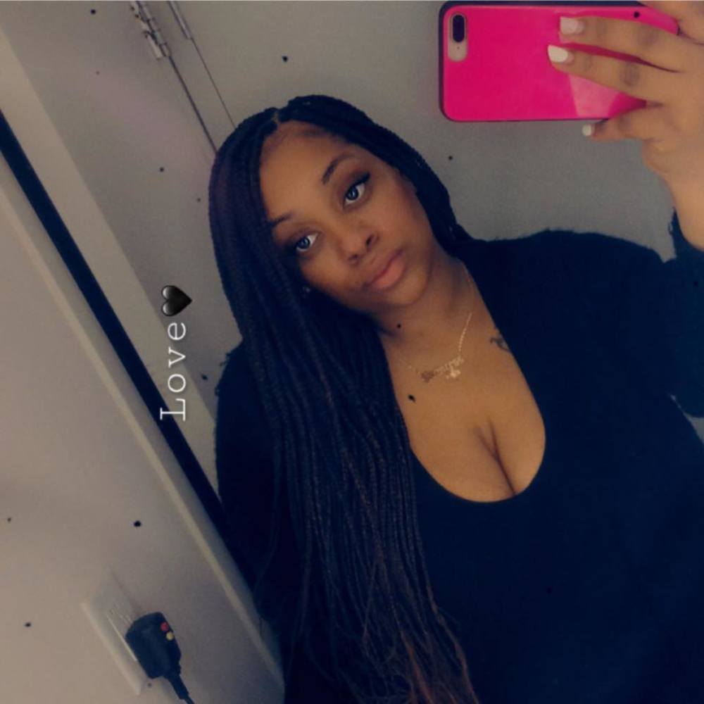 Meet your Posher, Zuanisha